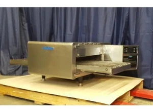Very Nice TURBOCHEF HHC 2020 SPLIT BELT 50/50 Conveyor Pizza OVEN Lincoln - Picture 1 of 7