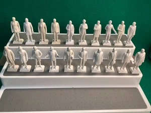 Vintage Marx Presidents Figures Lot of 20 Unpainted 2 3/4" Tall All Different - Picture 1 of 6