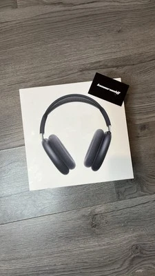 Apple AirPod Max Over-Ear Headphones, Midnight Black - Receipt Available ✅  - Image 1 of 2