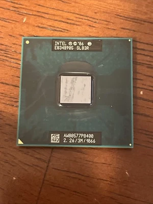 Procesador Intel Core 2 Duo P8400 2,26 GHz doble núcleo (AW80577P8400) Foto 1 de 2