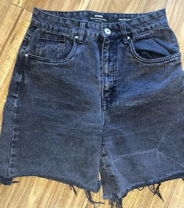 Cotton On Washed out Black cut off straight leg Bermuda high waisted size 8 - Picture 1 of 5