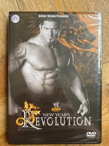 WWE New Year's Revolution 2005  - DVD Italian Release (inc English Language) - Foto 1 di 2