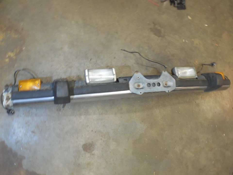 1972-1989 Mercedes-Benz 560SL 380SL Front Bumper Reinforcement Bar 1078801970 - Image 1 of 4