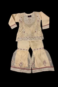 Girls Kids DESIGNER Gharara Sharara Party KAMEEZ SALWAR STITCHED Suit SIZE 22 - Picture 1 of 10