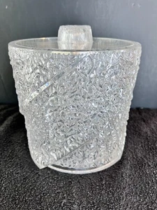 MCM 1960s Lucite Carved Ice Bucket - Panton Jere Era Large 8” x 8” - Picture 1 of 9