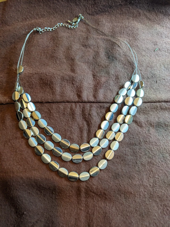 Collar de plata de 3 capas de 10 1/2 pulgadas con broche de garra de langosta Foto 1 de 1