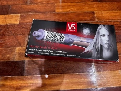 VS Sassoon Hot Air Brush N' Style - image 1 of 3