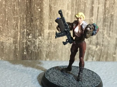 A32041 RACKHAM AT-43 BLOQUE ROJO MINI SARGENTO ANASTASIYA TYMOHYEVA SIN TARJETA Foto 1 de 4