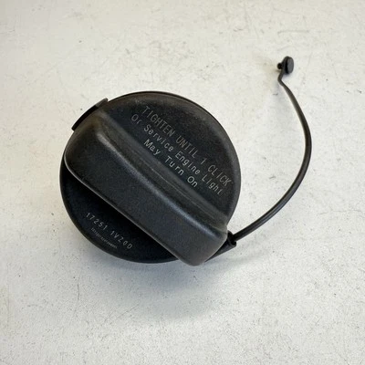 Tapa de llenado del tanque de gasolina Nissan 370Z OEM 2011-2020 Foto 1 de 4