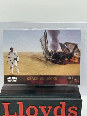 Topps Star Wars The Force Awakens Base Card CRASH ON JAKKU #86 -  026 Of 100 - Image 1 of 2