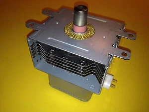W10126799 Neu im Karton WHIRLPOOL ERSATZMAGNETRON FÜR MIKROWELLE NICHT OEM 1 JAHR WARNUNG - Bild 1 von 1