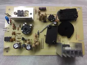 NUOVA SCHEDA ELETTRONICA PER BIMBY TM 3300 TM 3000 NO FOLLETTO - Foto 1 di 1