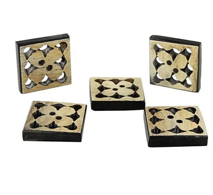 Lote de 25 Botones Cuadrados Hechos a Mano Buena Fortuna Todos Naturales LIQUIDACIÓN AL POR MAYOR Foto 1 de 4