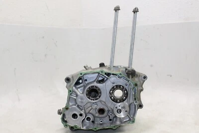 93-02 HONDA XR200R OEM LEFT RIGHT ENGINE MOTOR CRANKCASE CRANK CASES BLOCK - Image 1 of 4