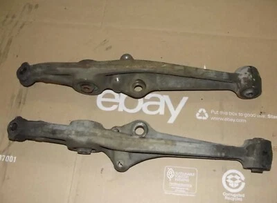 119474. Brazos de control inferiores Honda CRX 1988-1991 OEM 51355-SH3-020 | 51365-SH3-020 Foto 1 de 4
