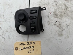 2001 Honda S2000 Audio Control Switch  - Foto 1 di 3