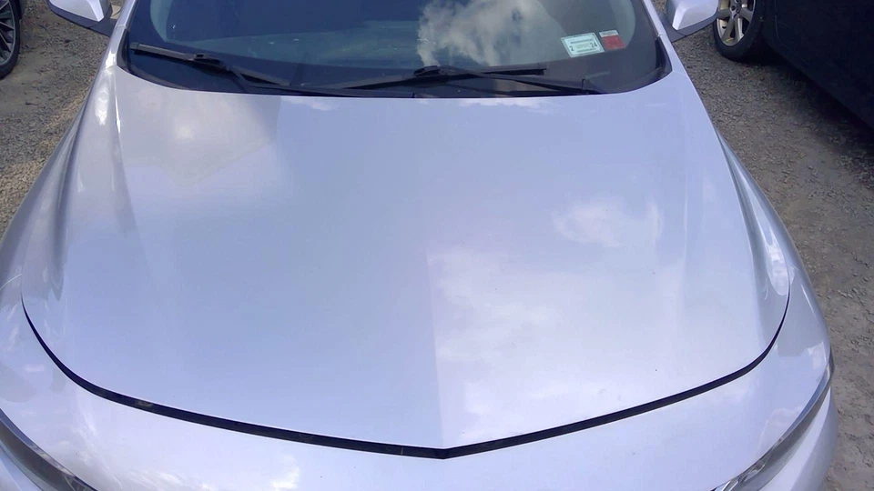 LOCAL PICKUP ONLY 16 17 18 19 20 21 22 Chevrolet CHEVY MALIBU Hood Foto 1 de 1