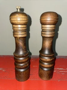 VTG Wooden Salt & Pepper Shaker/ Grinder 7” Tall Gale Craft - Picture 1 of 4