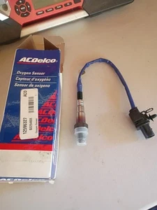 Heated Oxygen Sensor 12596327 OEM Part - Picture 1 of 3