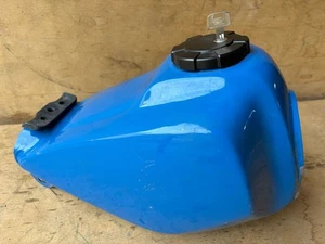 Tanque de combustible Yamaha TW200 genuino OEM 1987-1998 - Imagen 1 de 11