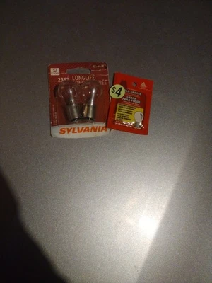 Mini bombilla de larga vida SYLVANIA 2357 paquete de 2 2357LL y grasa para bombilla Foto 1 de 3