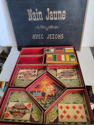ANCIEN JEU EN BOIS - NAIN JAUNE - PION EN OS  NACRE -CIRCA 1950-GB UNIS FRANCE - Photo 1/4