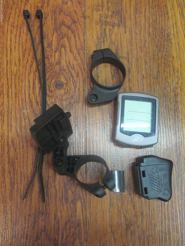 VINTAGE SIGMA HR-2000 WIRELESS CYCLING COMPUTER  - Image 1 of 1