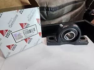 Agco WR10639 Block Bearing - Picture 1 of 3