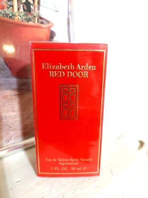 RED DOOR by Elizabeth Arden  1 oz  30 ml EDT Spray Perfume for Women  wow - Image 1 of 4