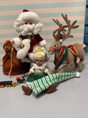 Madame Alexander Santa's World 38545 Toy Set in Box - Image 1 of 4