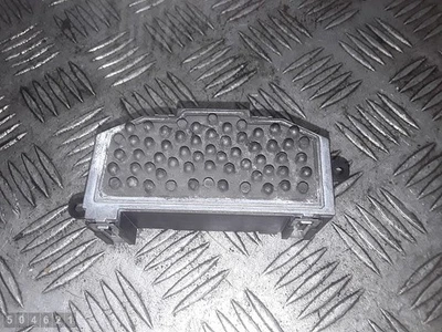 2007 SKODA OCTAVIA RELé DE RESISTENCIA DEL VENTILADOR DEL CALEFACTOR 3C0907521D - Immagine 1 di 4