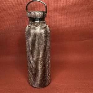 TOMO Pink Rhinestone Covered Stainless Bottles 750ml 25oz - Picture 1 of 4
