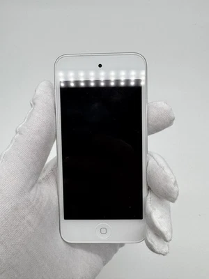 Apple iPod Touch 6. Gen 6G A1574 32GB MP4 Silber Silver Geprüft - Bild 1 von 4