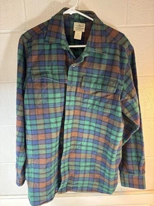 L.L. Bean Flannel Shirt Mens M Traditional Fit Green Plaid Button Up Long Sleeve - Picture 1 of 5