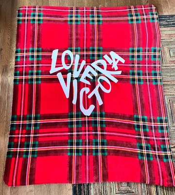 Victoria's Secret Love Victoria manta roja a cuadros tiro imitación sherpa 50"x60" nuevo sin etiquetas Foto 1 de 4