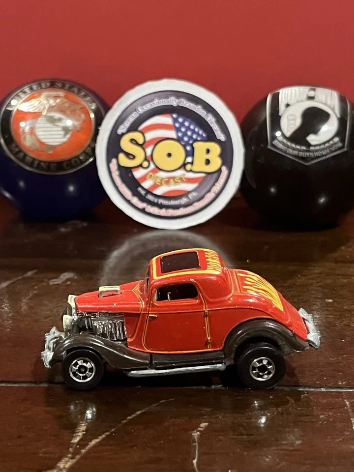 Ford Hot Rod 1934 Hot Wheels Blackwalls Hi-Rakers 1:64 rojo diecast usado excelente estado Foto 1 de 4