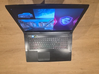 MSI GE72MVR 7RG Apache Pro - Schwarz Notebook - Bild 1 von 4