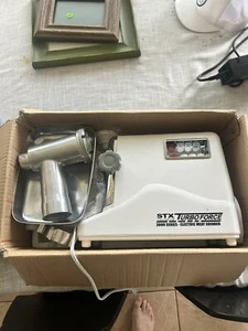 STX International Turboforce 3000 Elektrischer Fleischwolf mit 3 Geschwindigkeiten - KOSTENLOSER VERSAND - Bild 1 von 3