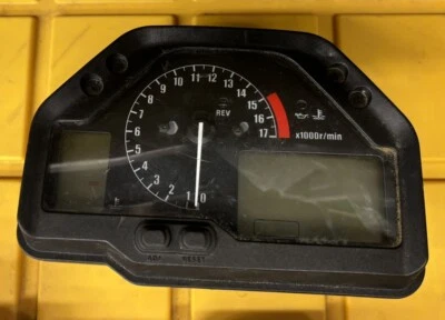 Velocímetro velocímetro HONDA CBR600RR 2005-2006 37100-MEE-A01 Foto 1 de 4