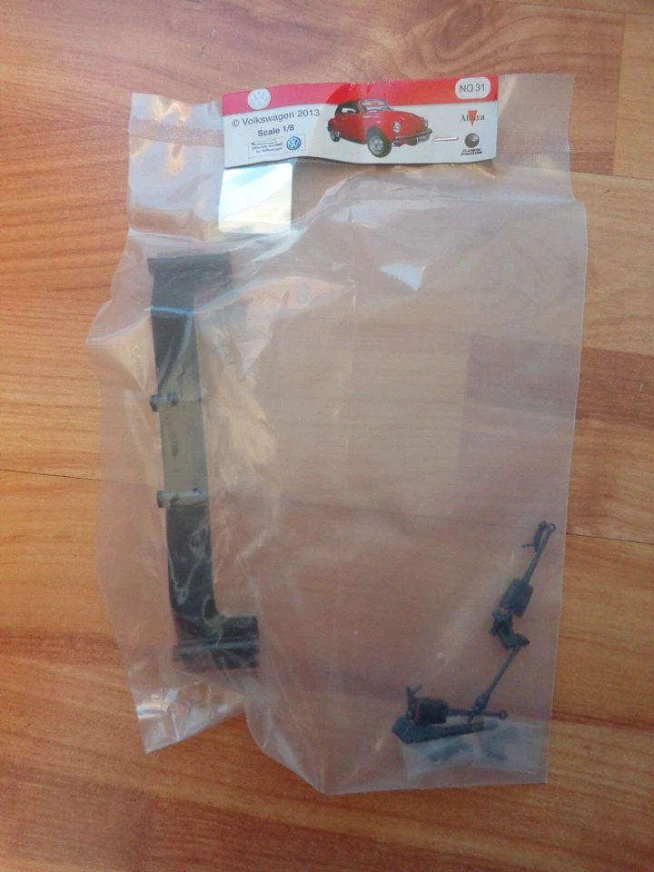 DEAGOSTINI Costruire il Proprio VW Beetle Cabriolet #31 Vano Piedi + Altro Parti - Immagine 1 di 1