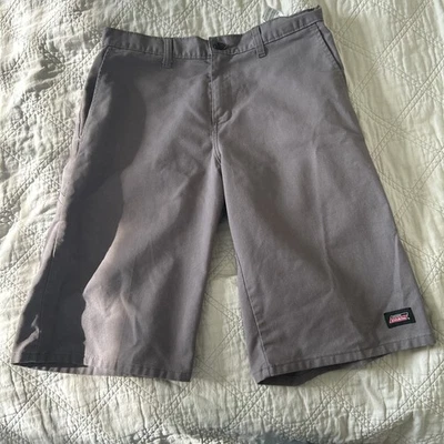 Dickies Flex 30"X"13 Relaxed Fit Essential Work Short Multi-Use Pocket Charcoal - Image 1 of 4