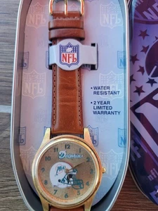 1998 Nfl Miami Dolphins Uhr neu in Dose mit neuer Batterie - Bild 1 von 4
