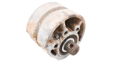 91 Polaris Trail Boss 350L 4x4 Front Bearing Carrier Axle Housing - Image 1 of 3