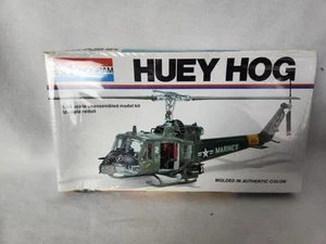 Monograma Huey Hog escala 1:48 5201 vintage NUEVO SELLADO DE FÁBRICA P35 - Imagen 1 de 7