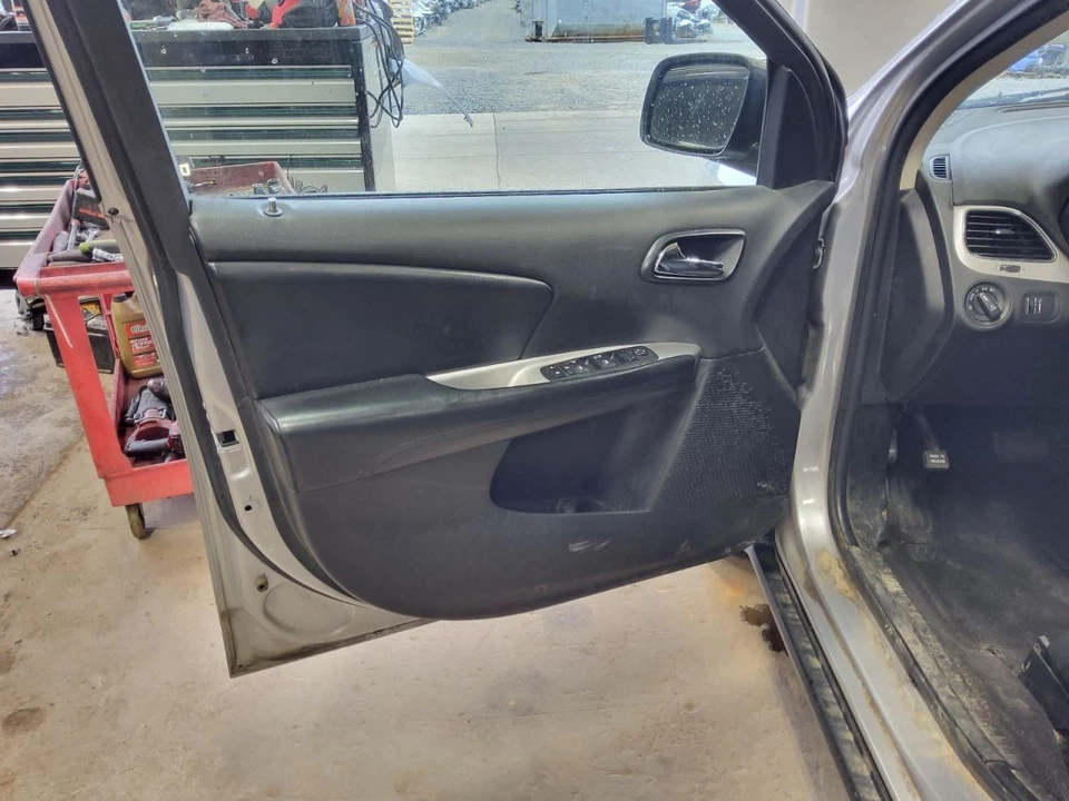 JOURNEY   2017 Front Door Trim Panel 494503 Foto 1 de 1