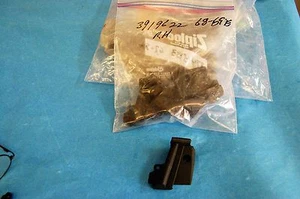 1968-75 C3 Corvette lock pillar rubber trim  RH 3919622   NEW  - Picture 1 of 1