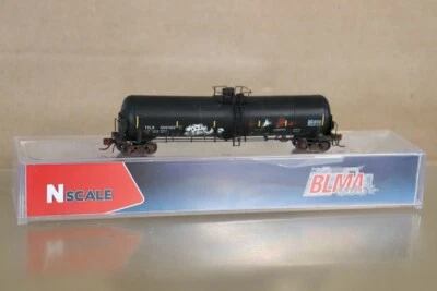 BLMA MODELS BLMA20008 N WEATHERED TRINITY RAIL CRUDE OIL TANK CAR TILX 350402 nv - Image 1 of 4