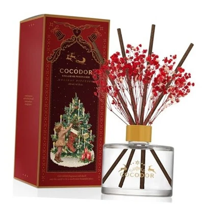 COCODOR Christmas Reed Diffuser Set / 6.7oz Real Flower/6.7Ounce/1Pack Snow Fig - Image 1 of 4