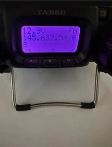 Ständer Aufstellfüße für Funkgerät Yaesu FT 817/818 - Bild 1 von 8