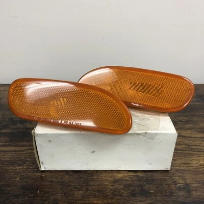 1995-1998 Mitsubishi Eclipse Fender Lens 314-1401 - Image 1 of 4